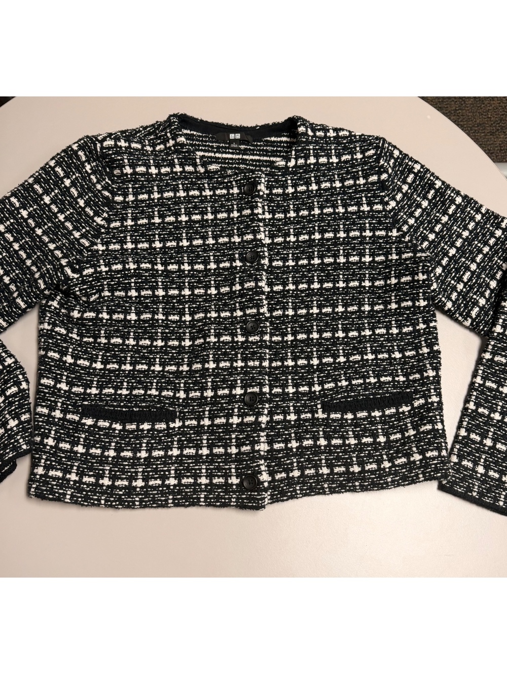 Uniqlo Women’s Black & White Tweed Button Front Jacket Size Large